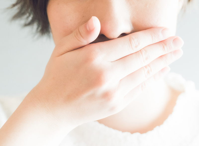 口臭が気になる方|池袋の歯医者・歯科「Lily Smile Dental Clinic」