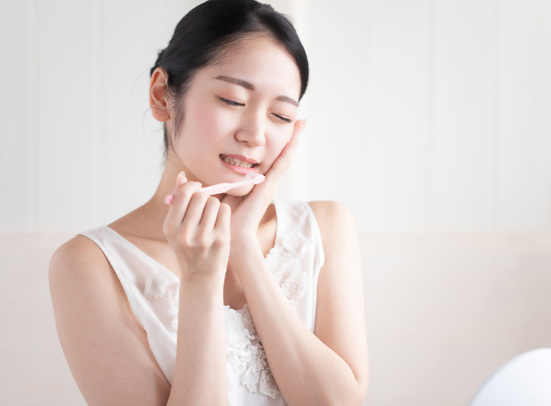 原因不明の痛みがある|池袋の歯医者・歯科「Lily Smile Dental Clinic」