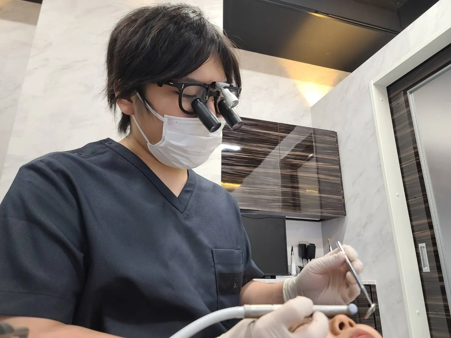短期間・少回数の治療|池袋の歯医者・歯科「Lily Smile Dental Clinic」